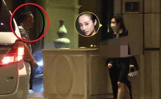 啄木鸟女仆 锐利明亮的鸟女眼睛