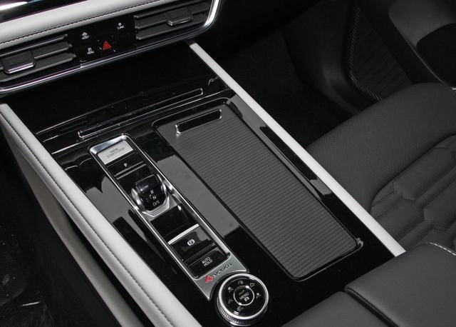 国产国拍亚洲精品永久在线