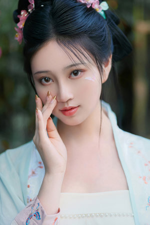 桃乃 ip 优等生 剧情和拍摄手法都比较有格调