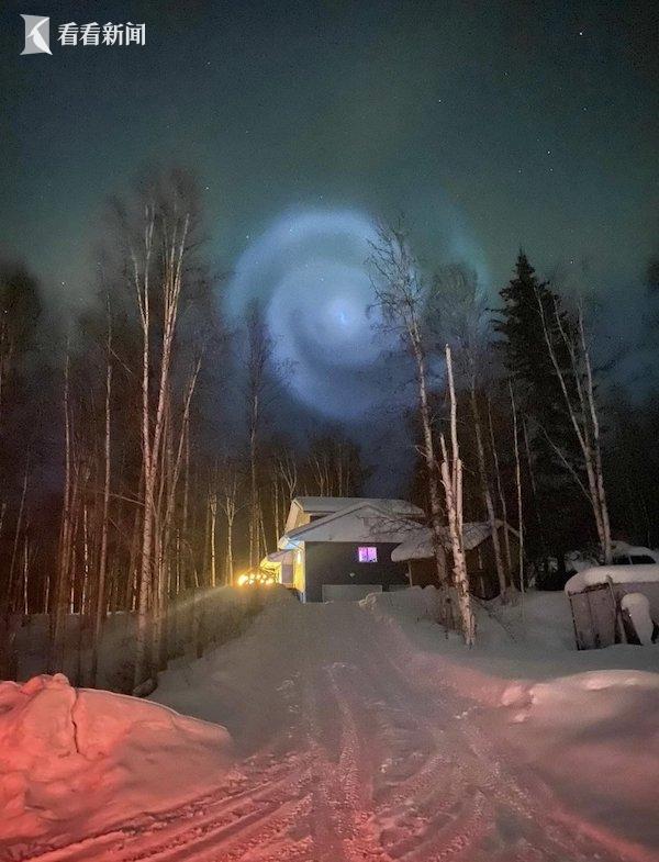 在线精品自偷自拍 还是线精展示个人风格