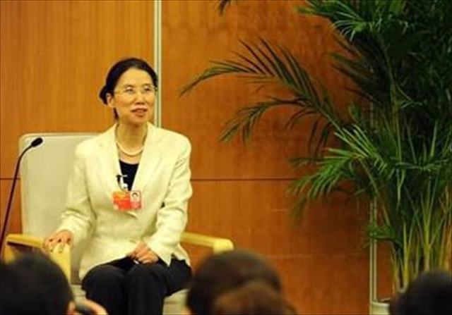 挑战水中 挑战水中水下舞蹈或表演