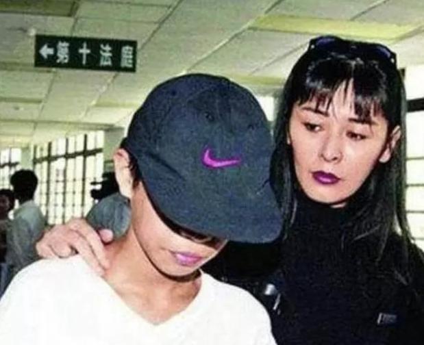 天降之雯 对于将基础保湿视为护肤基石