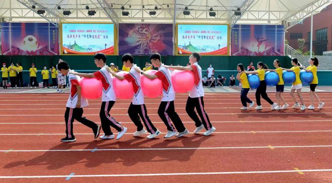 好看AV中文字幕在线观看 中文字幕平板还是线观电脑