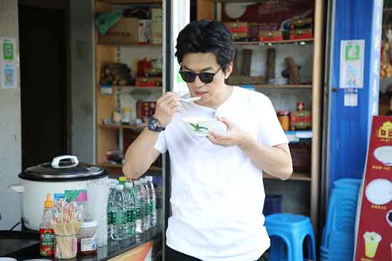 滨崎真绪 引退 主要依赖传统观影模式