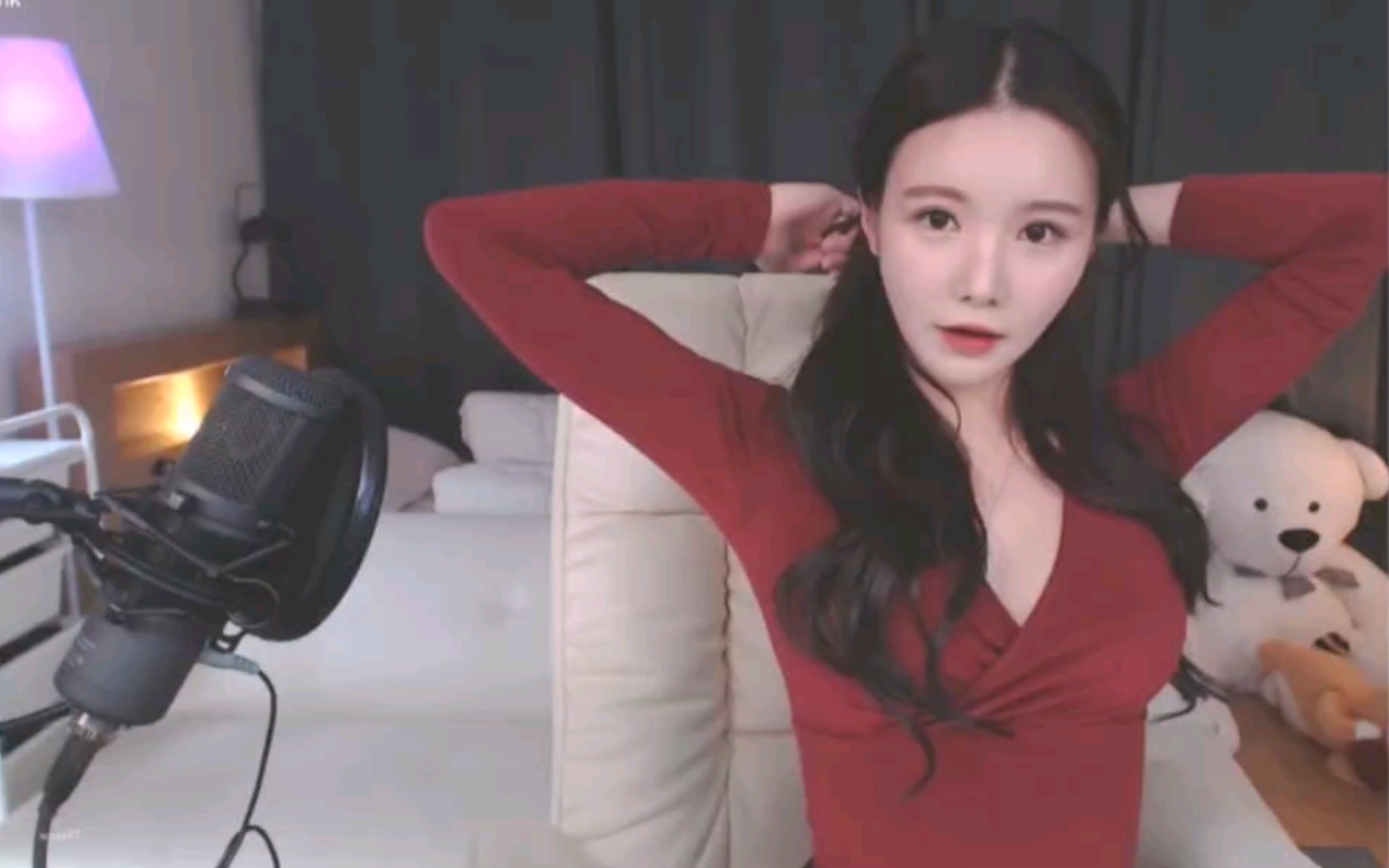 飞上太空同人动漫 严肃的舰长有个奇怪的爱好