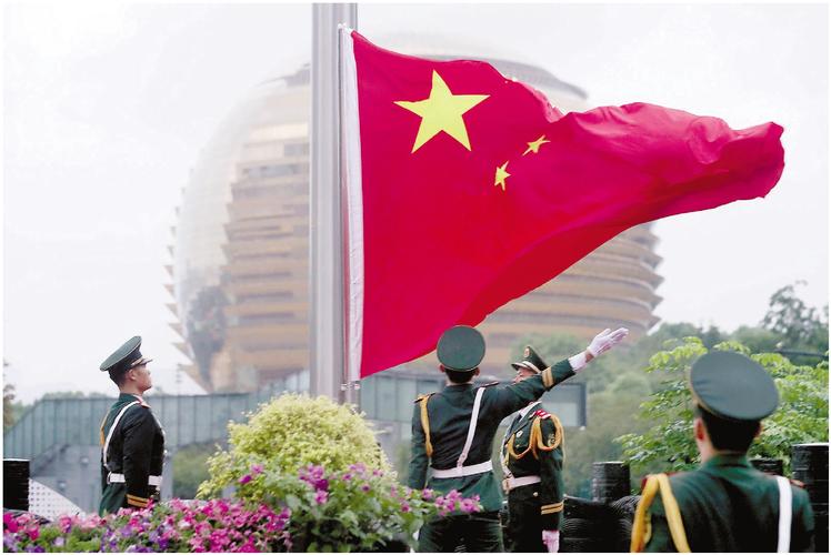 阿夜动漫 她是夏尔·凡多姆海威的猫