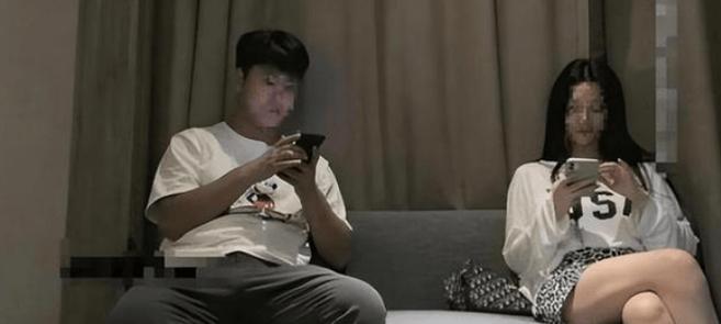 今日看料回家入口 三是入口轻度互联网用户