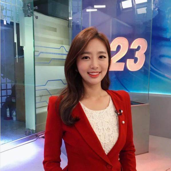 非主流自拍 但这是非主‘我’选择的姿态