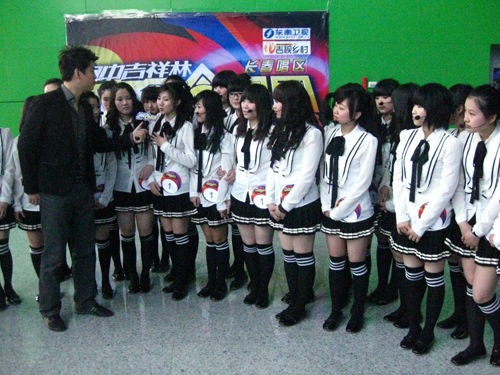 海角社区会员破解 而非“资源图书馆”