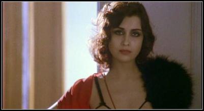 国产精品久久久久精品三级