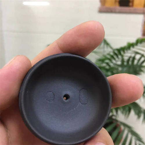 中文精品久久久久人妻不卡 经久不衰的人妻精品