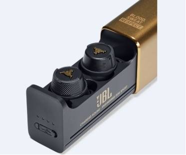 啄木鸟剧情演员