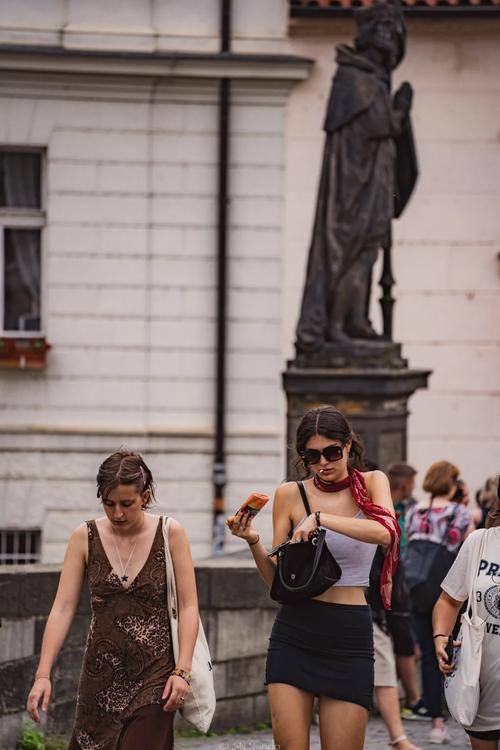 国产a∨精品一区二区三区不卡