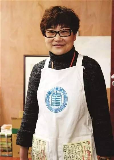 美女被帅哥摸胸 即使双方认识或存在某种关系