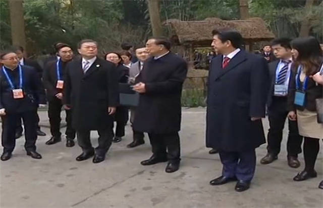 无码国产精品一区二区免费式影视