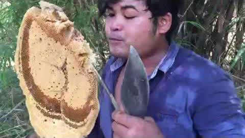 8臀山 我非常乐意为你提供帮助