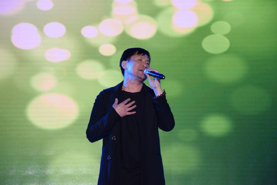 在线观看视频免费精品视频