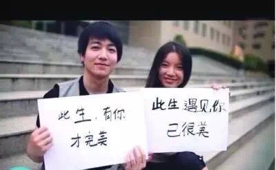 宝贝别忍着喷出来嗯啊哦漫画 气氛热烈得像老朋友聊天