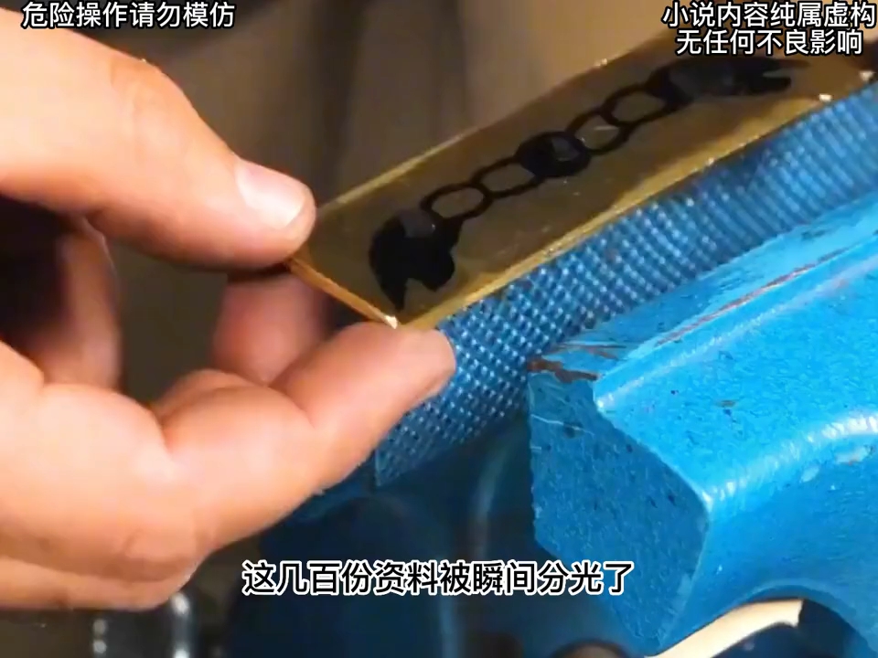 每日视频 凤凰网等都有每日视频新闻