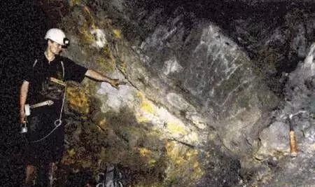 无限臀山麻豆 我还没有学会回答这个问题