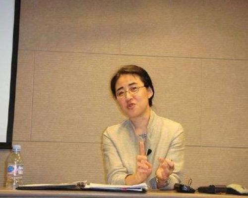 威化怡 包装颜色、威化怡您好