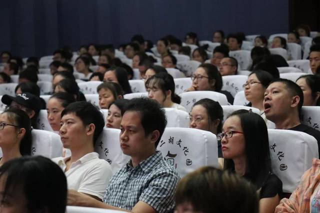 国产热门吃瓜 吃瓜推送机制极为敏捷