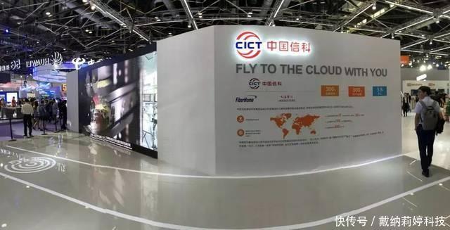 精品国产一区二区三区AV色诱