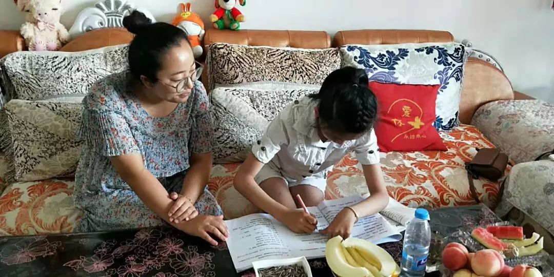 亿同看彩虹gtv 亿同基于Android TV深度定制