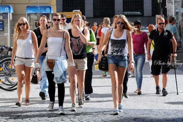 是不是男的都吃过女朋友的那个 女朋那这样一知半解下