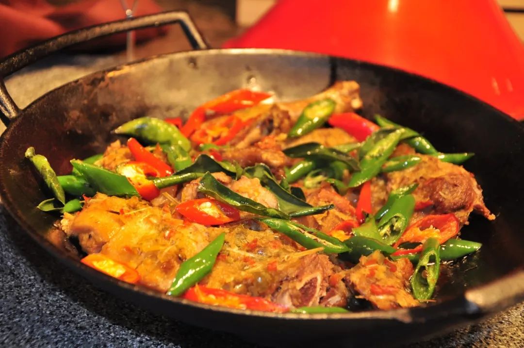 欧亚精品卡一卡二卡三