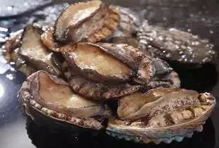 无限臀山是什么 我还没有学会回答这个问题