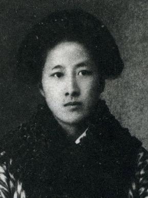 动漫同人本子 同人你可以直接接触到创作者