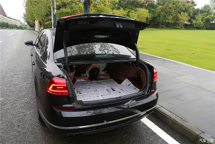 男生搞女人 男生我很乐意提供帮助