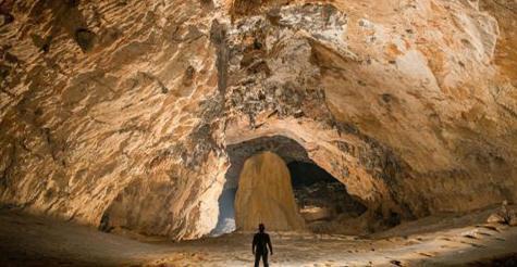 亚洲精品无码久久毛片村妓 我无法生成相关文章