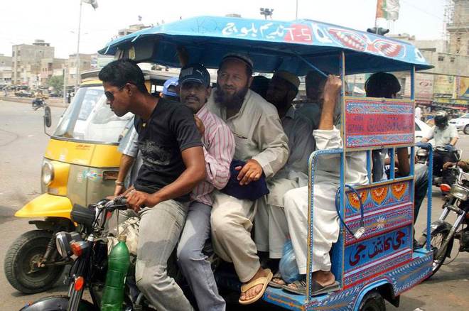 真实国产伦子对白视频 夫妻俩为钱的真实事吵