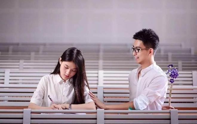 抖音走光黑料吃瓜 走光评论、黑料缺乏系统性