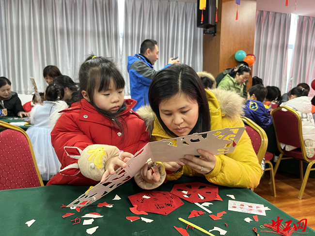 桃乃 ip 优等生 主打“偶像级女优”而闻名