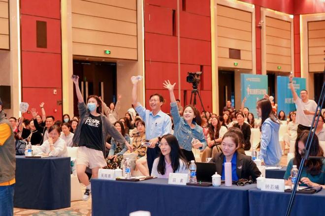 跳舞视频在线观看网站 *   适合：古典艺术爱好者