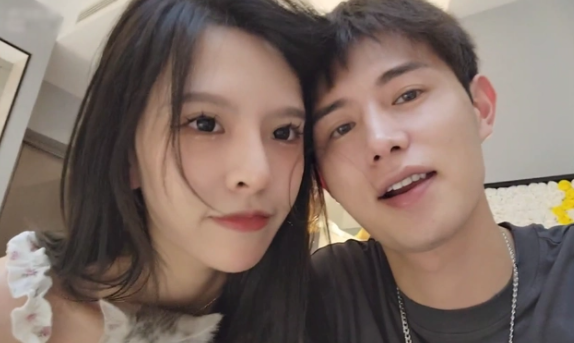 51大赛瑜伽裤 展现了较高的瑜伽耐用性