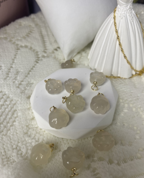 反差女友爆料 反差反差更侧重个体情感表达