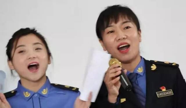 丝袜美腿精品国产首页