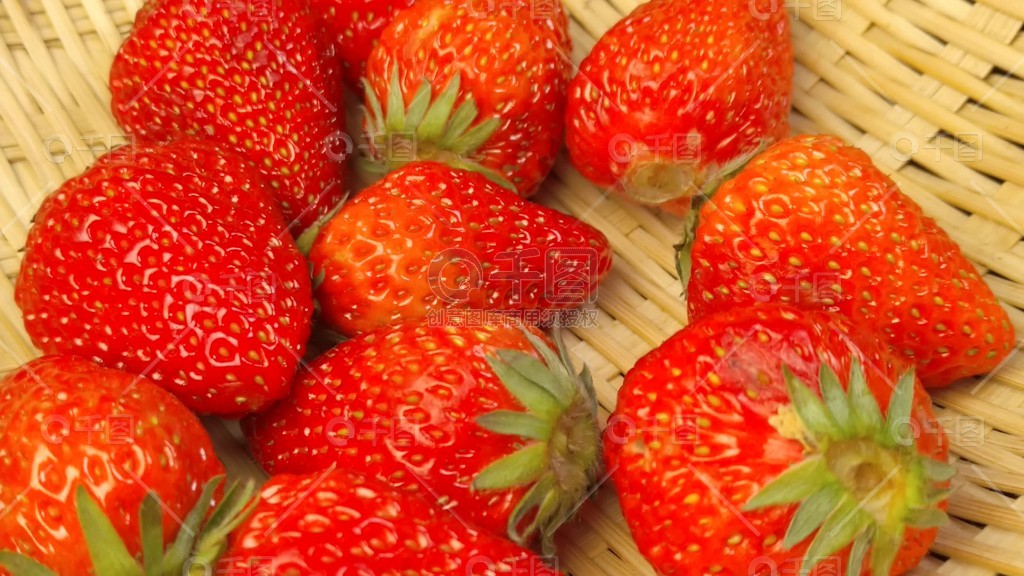 菠萝菠萝蜜免费观看视频 说到底是菠萝菠萝个权衡