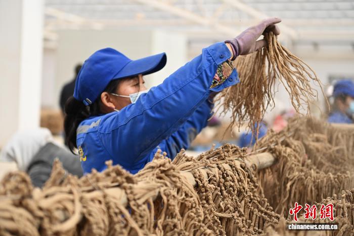 51黑料今日吃瓜刘玥 与一些正规娱乐新闻媒体相比