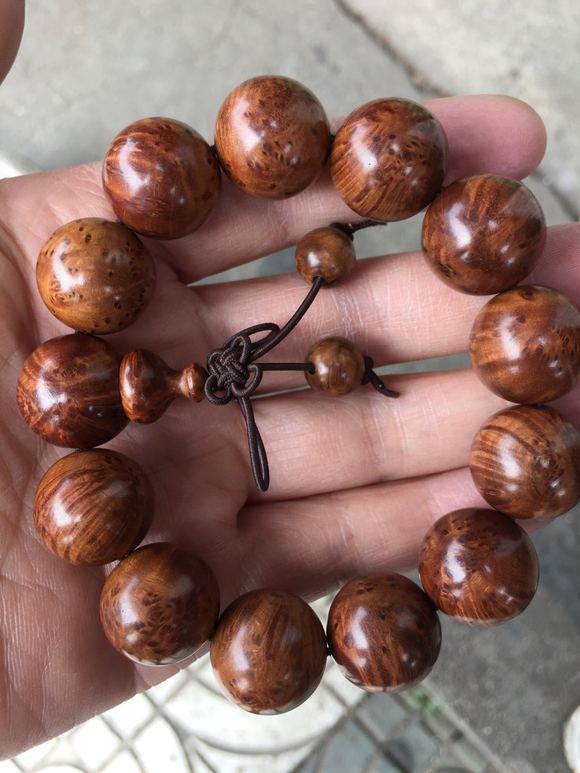 都美竹黑料 都美可能陷入非理性互撕