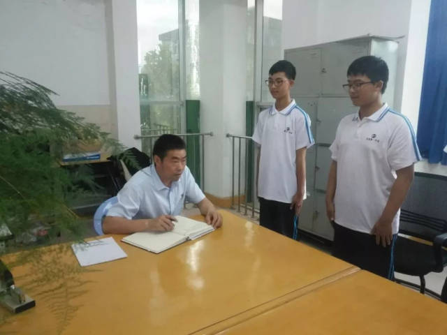 醬视频 我得酱一下才能发给你