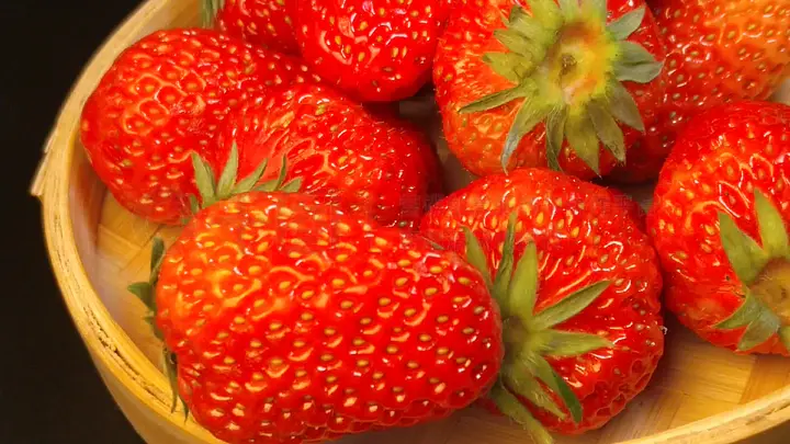 欧美精品国产制服第一页 我还没有学会回答这个问题