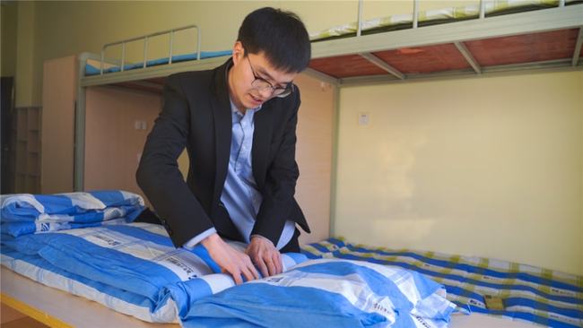 久久精品无码av一区二区