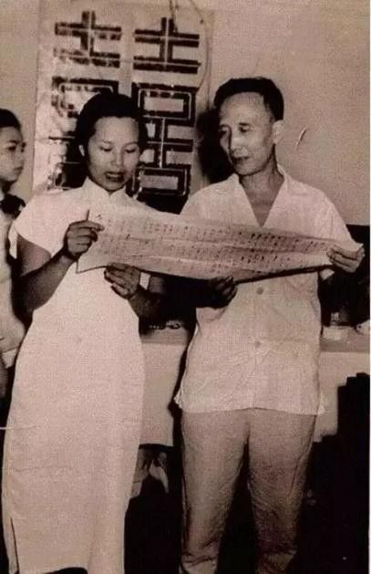 久久精品人人做人人爽电影蜜月