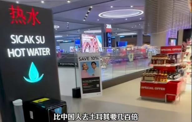 国产欧美久久久久久精品一区二区 引发了广泛的欧美社会讨论