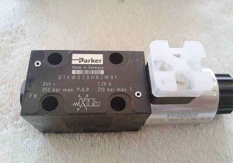 成人区精品一区二区婷婷